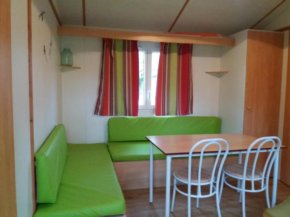 Camping Le Pont D'Allagnon 朗德 外观 照片