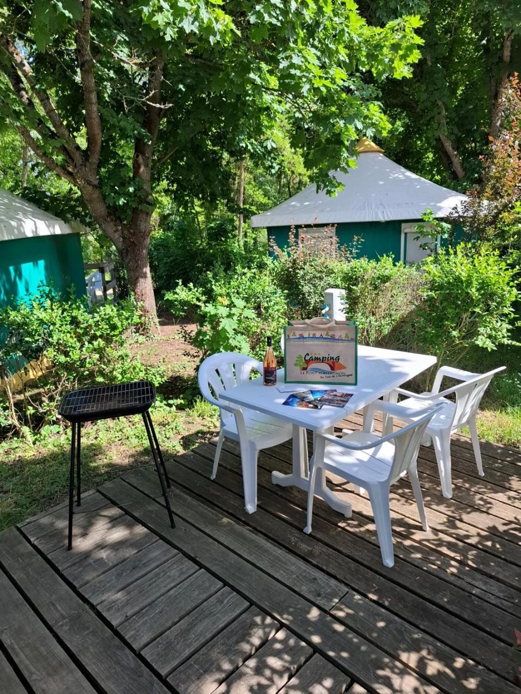 Camping Le Pont D'Allagnon 朗德 外观 照片