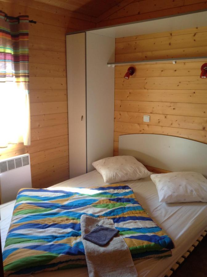 Camping Le Pont D'Allagnon 朗德 外观 照片